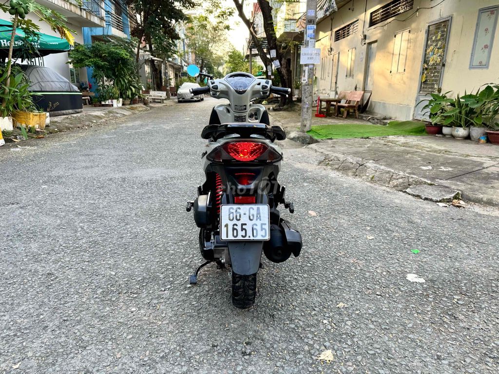 Honda SH Mode 2018 Đặc biệt. Mua bán Xe máy tại Quận Ninh Kiều Cần Thơ được đăng bởi BOL GA hình 13