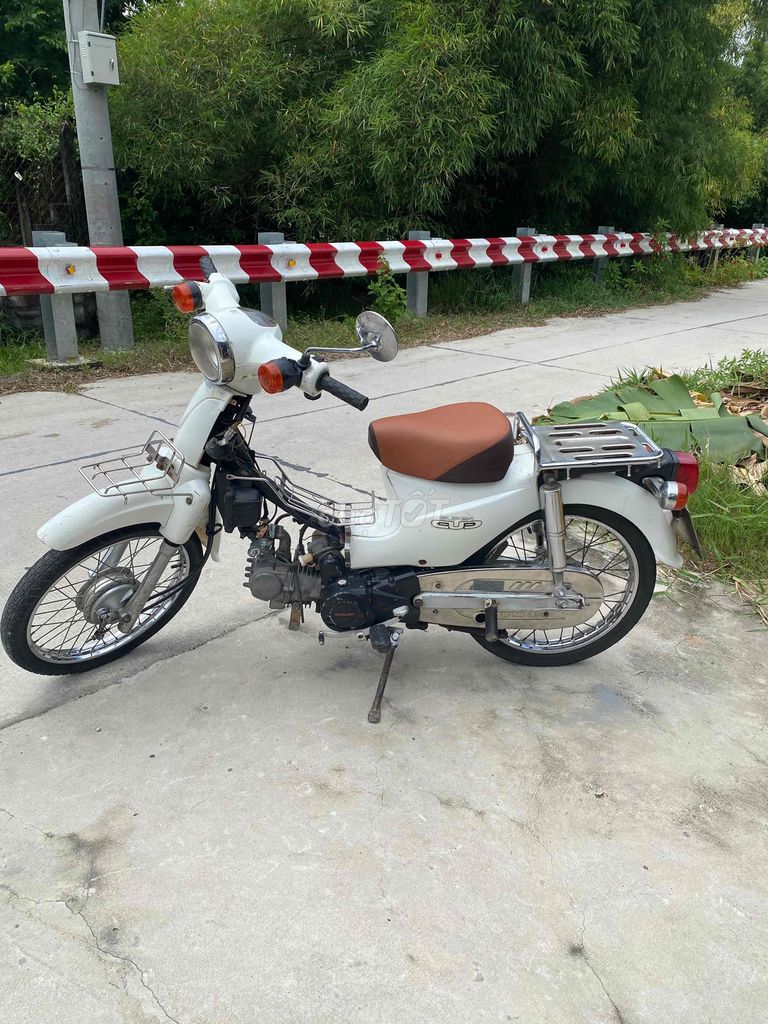Cub 50cc  xe có bững giấy tờ đầy đủ.. máy móc ok. Mua bán Xe máy tại Huyện Củ Chi Tp Hồ Chí Minh được đăng bởi Hưngtrương hình 6