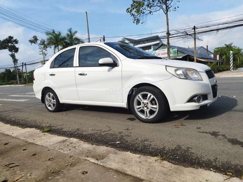 Bán aveo 2017 LT 1.4 MT - 140 km xe rin. Mua bán Ô tô tại Thành phố Sóc Trăng Sóc Trăng được đăng bởi mua bán xe cũ hình 2