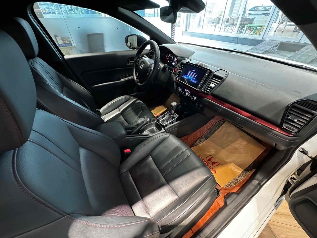 Honda City 2024 RS 1.5 AT - 23000 km
