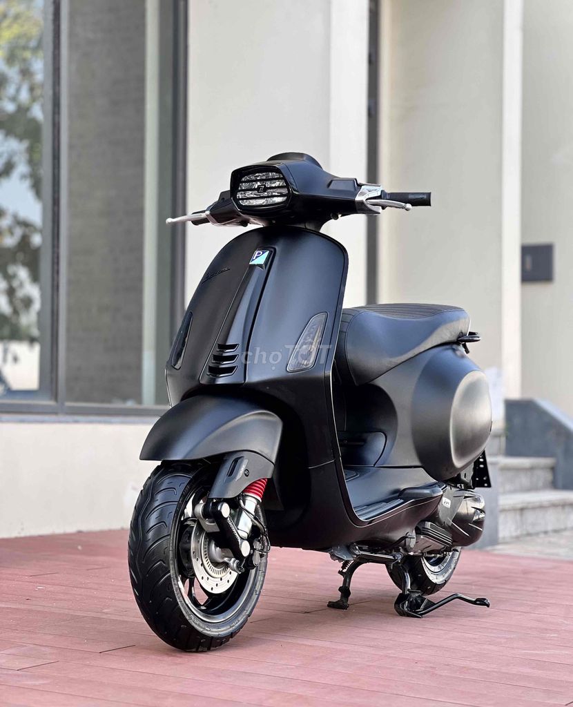 Piaggio Vespa Sprint S125 ABS 2022 Đen 8000km. Mua bán Xe máy tại Quận Cầu Giấy Hà Nội được đăng bởi Tuấn Việt Motor hình 1