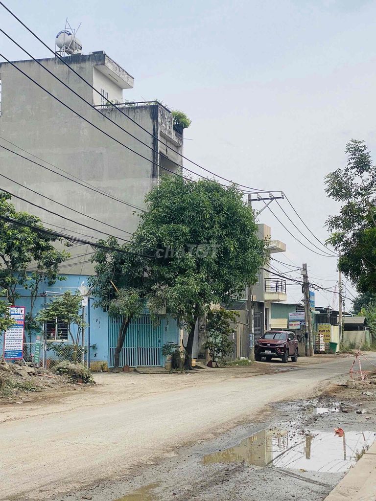 Chính chủ bán đất Mặt Tiền Phước Thiện đối diện Công viên Vinhome Q9