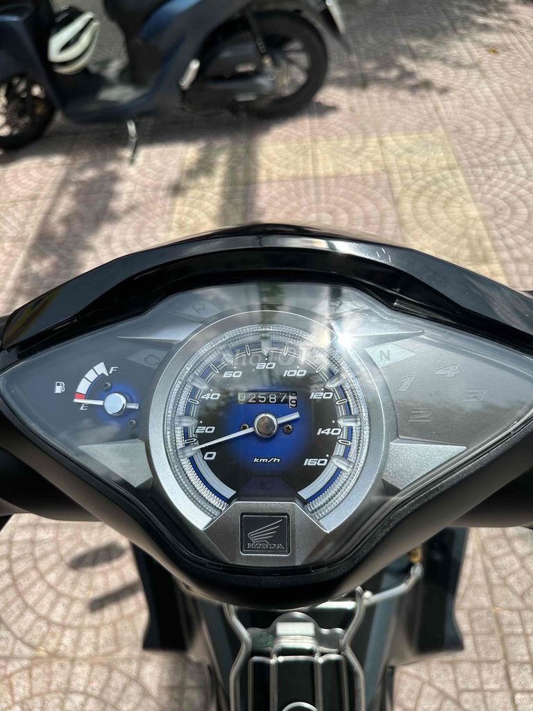 fuled 2025 nhu mới vĩnh long. Mua bán Xe máy tại Thành phố Vĩnh Long Vĩnh Long được đăng bởi xe máy Tùng Beo hình 3