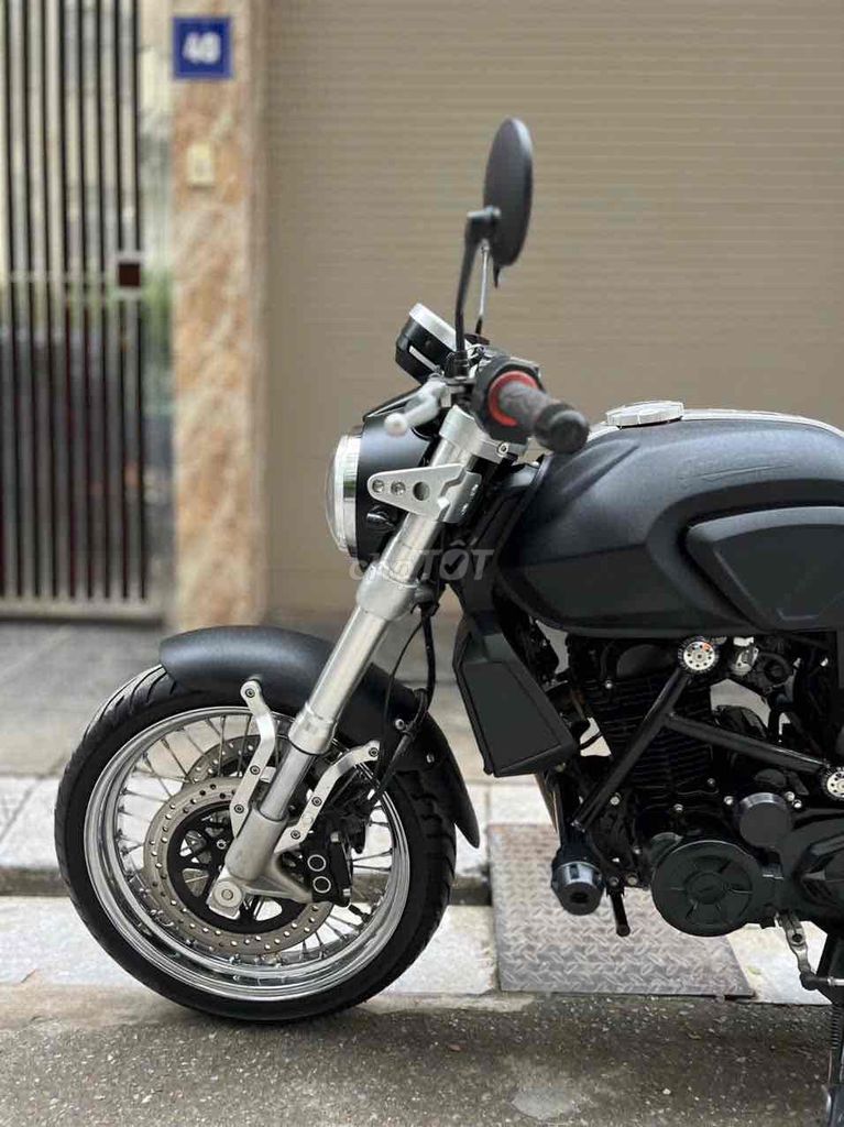 GPX Genteleman 200cc Xe đẹp xe lướt mới keng pkl. Mua bán Xe máy tại Quận Cầu Giấy Hà Nội được đăng bởi Tong motor xe may hình 10