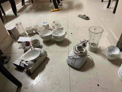 dĩa, chén , tô đồng giá. Mua bán Nội thất, đồ gia dụng khác tại Thành phố Huế Thừa Thiên Huế được đăng bởi Nhật tiến