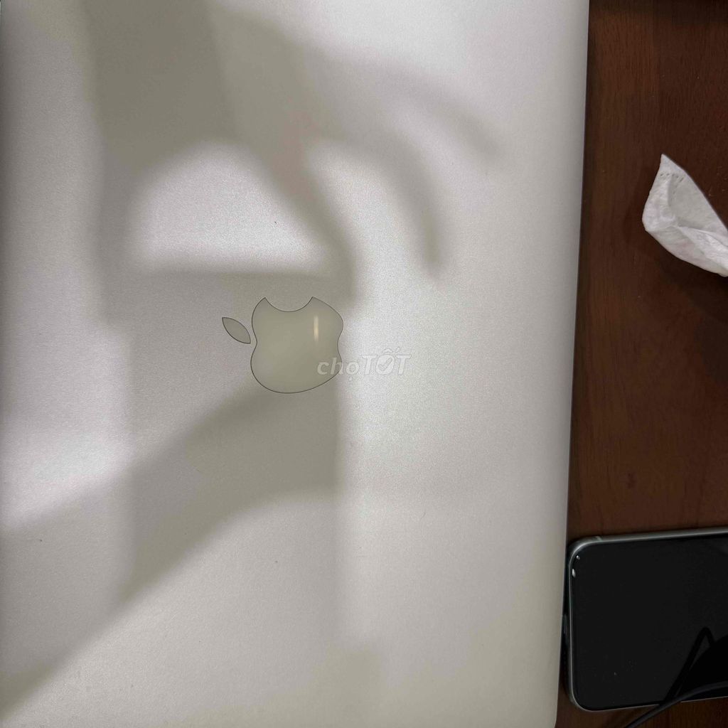 Apple MacBook Air Bạc Học tập, công việc. Mua bán Laptop tại Quận Tân Bình Tp Hồ Chí Minh được đăng bởi Van hình 1