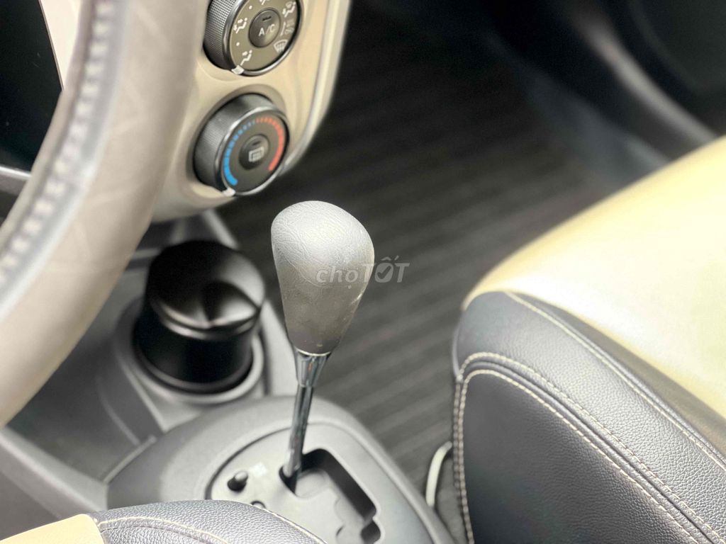 Toyota Yaris bản Trung Đông cực hiếm, 59.000KM.. Mua bán Ô tô tại Quận Tân Phú Tp Hồ Chí Minh được đăng bởi Nhật Tân hình 10