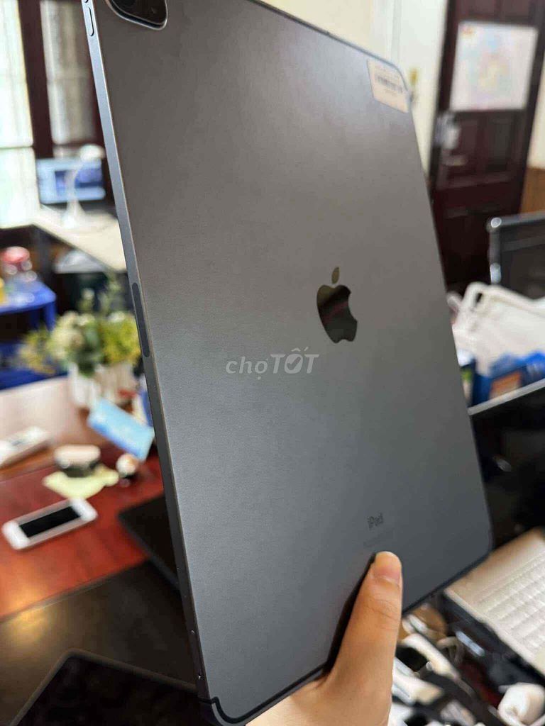 thanh lý pro M1 12.9" 5g. Mua bán Máy tính bảng tại Quận Cầu Giấy Hà Nội được đăng bởi Minh Khuê hình 1