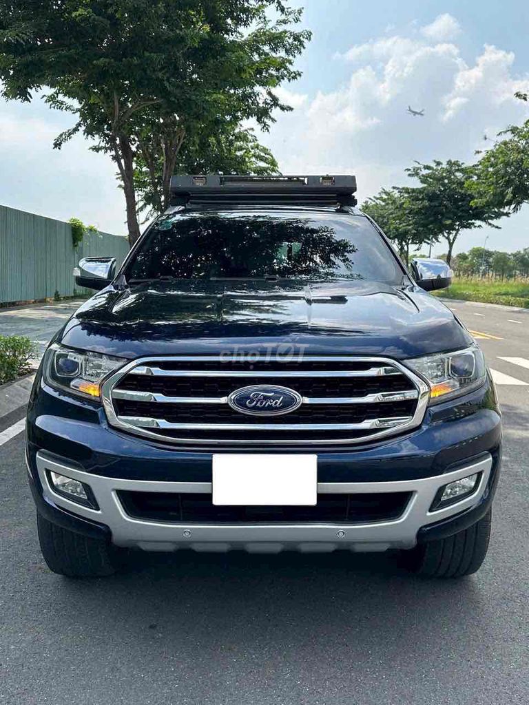 Ford Everest 2020 Titanium 2.0L AT 4x2 - 45000 km