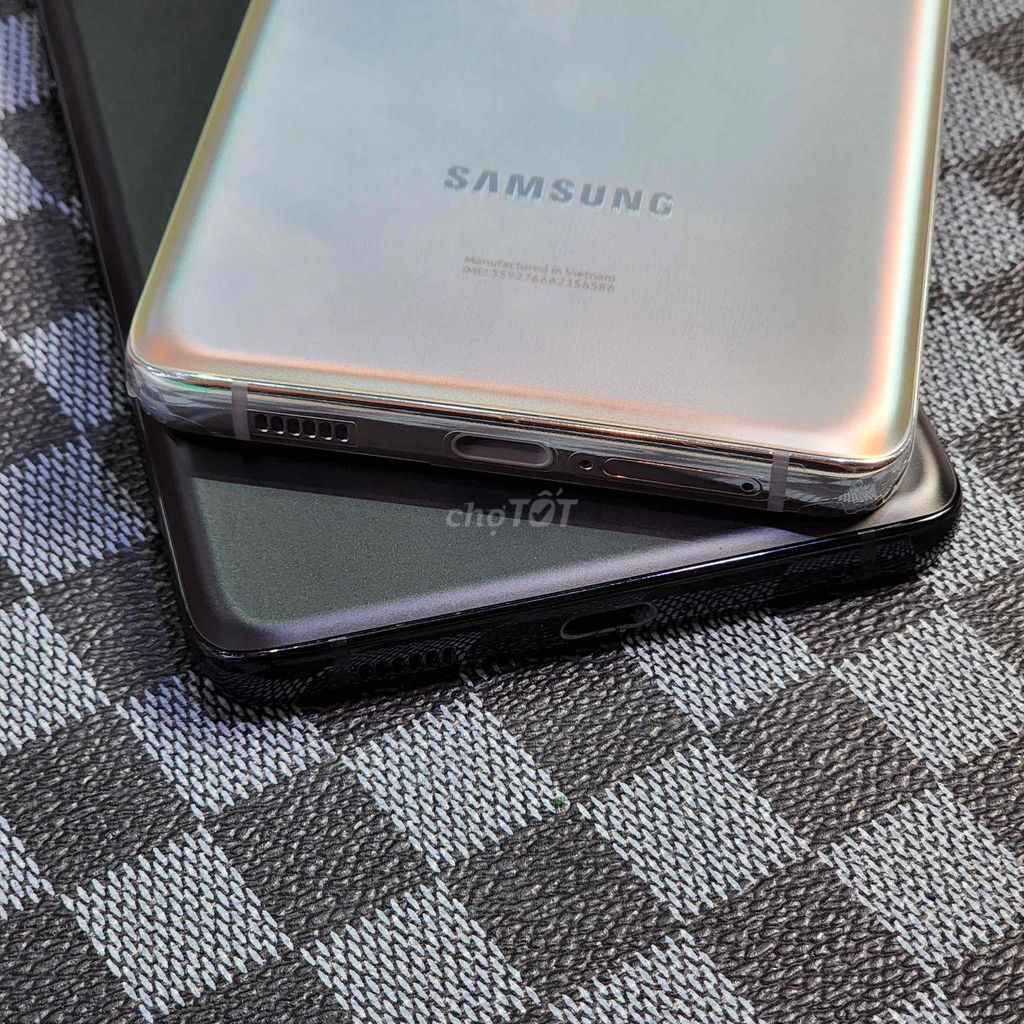 Samsung Galaxy S21 Ultra 5G Mỹ 2 Sim Góp Online