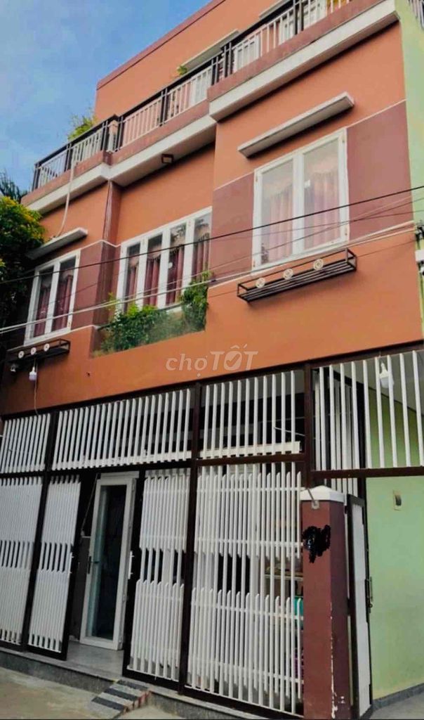 nhà 3tầng Nam Thành, gần Mai Đăng Chơn, gần chợ Non Nước
