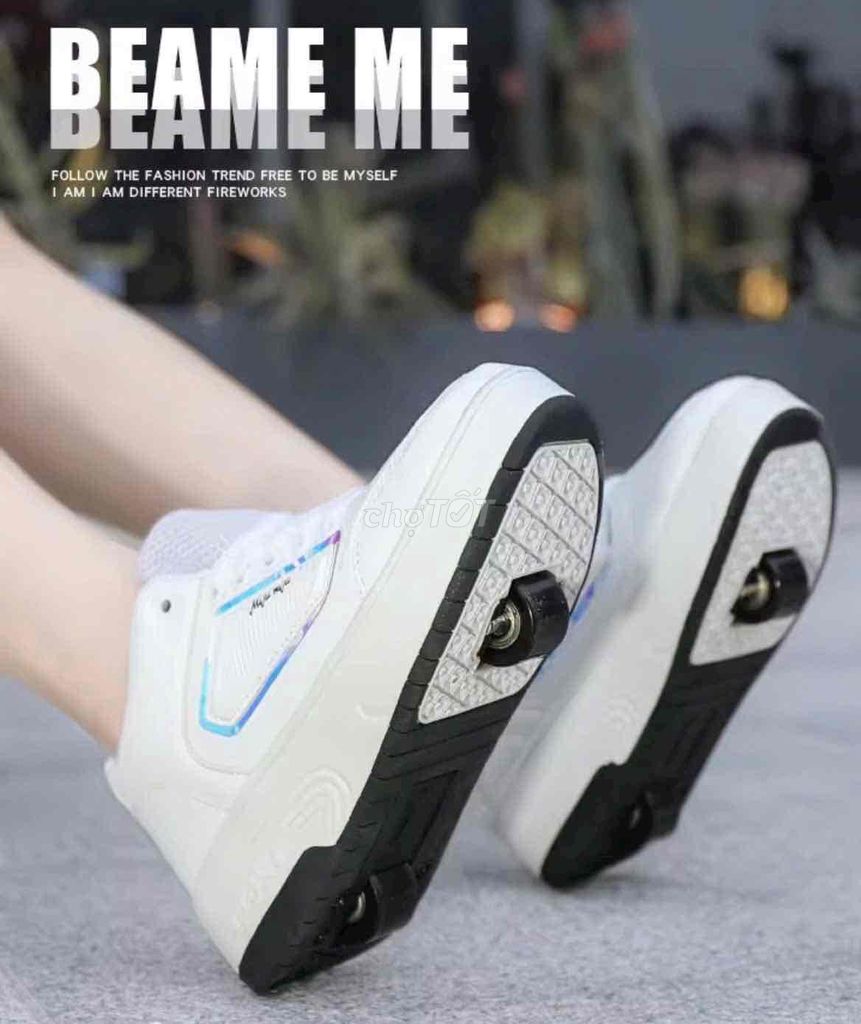 Thanh lý Giày thể thao trượt patin Trắng size 31. Mua bán Giày dép tại Quận 8 Tp Hồ Chí Minh được đăng bởi Philipky hình 1