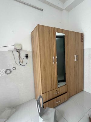 sale 10% bancon siêu đẹp, full NT, thang may giá rẻ sát Quận 1