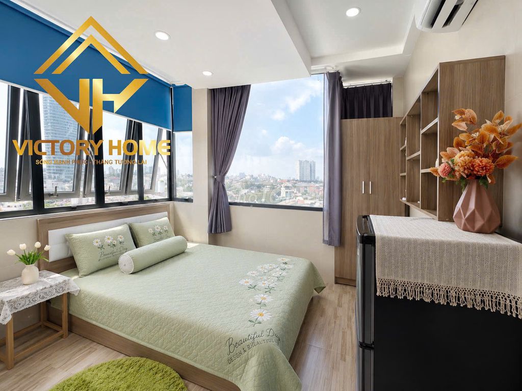 Studio Full kính-Full nội thất-Tầng cao-Thang máy-view Q1 nhỉnh 5 tr