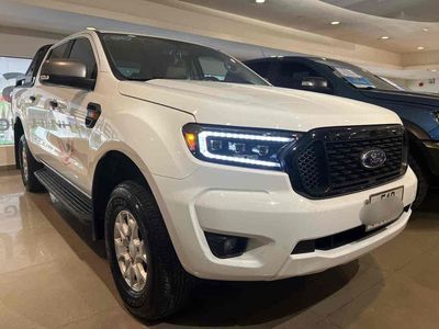 Ford Ranger XLS AT 2022 chạy ít BH toàn quốc