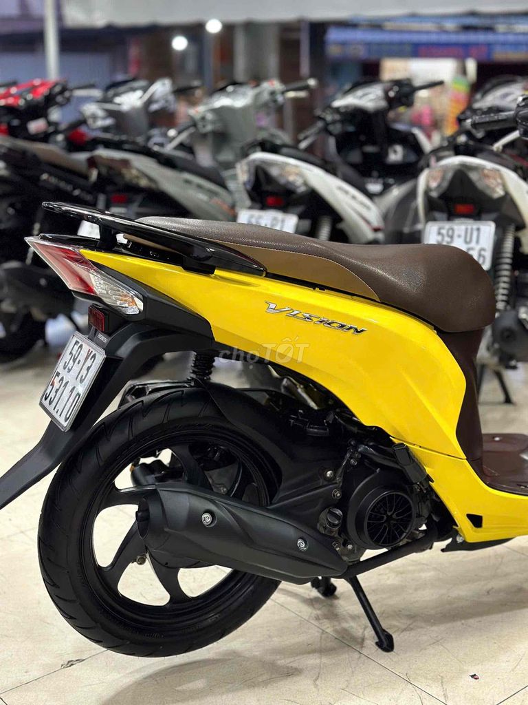 Honda Viosn 2020.BSTP.Chính chủ.Khoá Makey.. Mua bán Xe máy tại Quận 6 Tp Hồ Chí Minh được đăng bởi Cửa Hàng Xe Máy Hoà Bùi hình 6