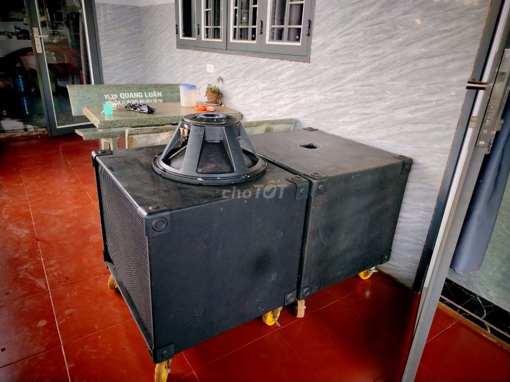 Loa siêu trầm PA C18-650EL Đen. Mua bán Tivi, Âm thanh tại Huyện Cư M'gar Đắk Lắk được đăng bởi VÒI RỒNG BAND MUSICIANS SHOP hình 1