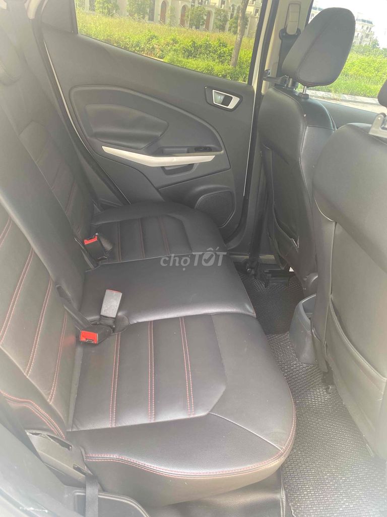 Ford EcoSport 2017 1.5 Titanium 82.000 km. Mua bán Ô tô tại Thành phố Thủ Đức Tp Hồ Chí Minh được đăng bởi Phạm Thế hình 9