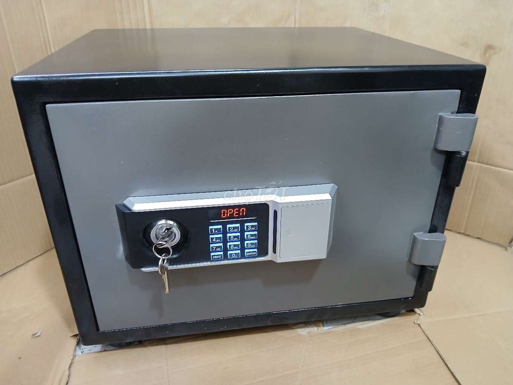 Két sắt  Điện Tử Korean 51kg  Mới 99%. Mua bán Nội thất, đồ gia dụng khác tại Quận 3 Tp Hồ Chí Minh được đăng bởi Nguyên  Két Sắt Hong Long hình 1