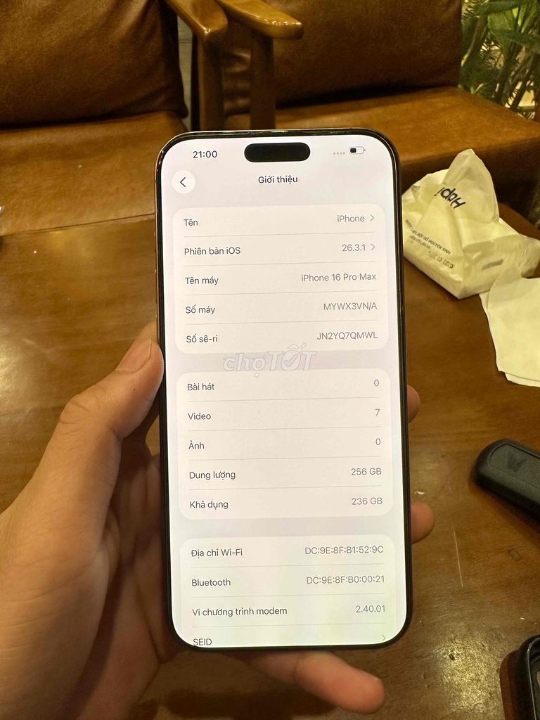 iPhone 16 Pro Max 256GB Sa mạc VNA. Mua bán Điện thoại tại Quận 7 Tp Hồ Chí Minh được đăng bởi Hoàng Oanh hình 1