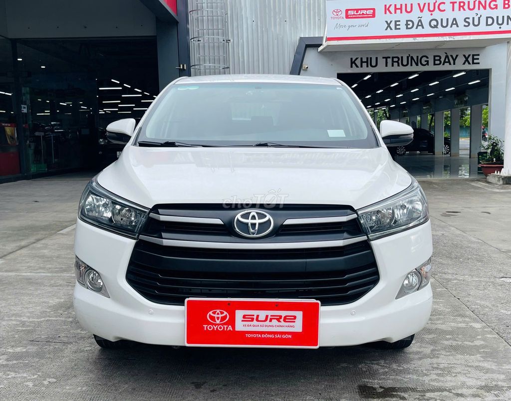 Toyota Innova E 2019 МКПП, редкий белый цвет