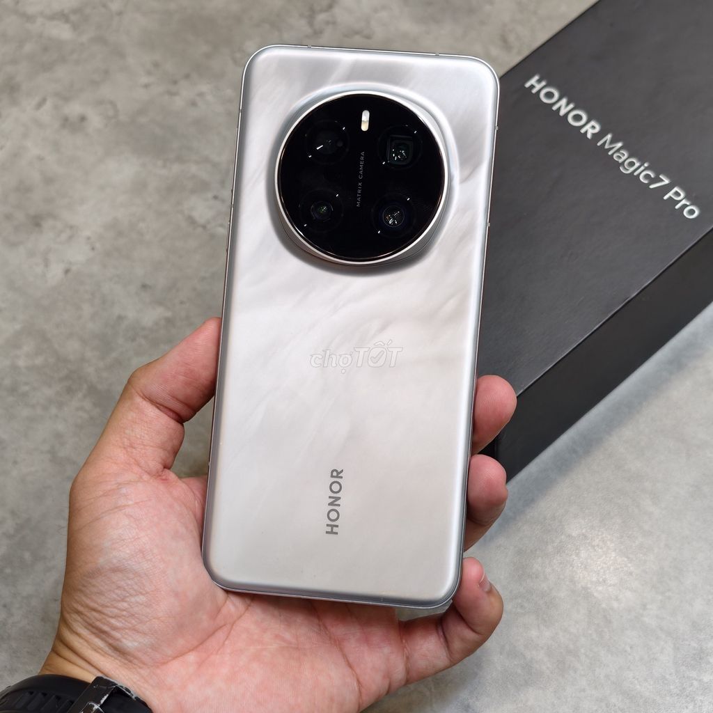 Honor Magic7 Pro 🩶 Xám tinh tế, cầm cực thích. Mua bán Điện thoại tại Quận 10 Tp Hồ Chí Minh được đăng bởi Lê Quân Mobile hình 1
