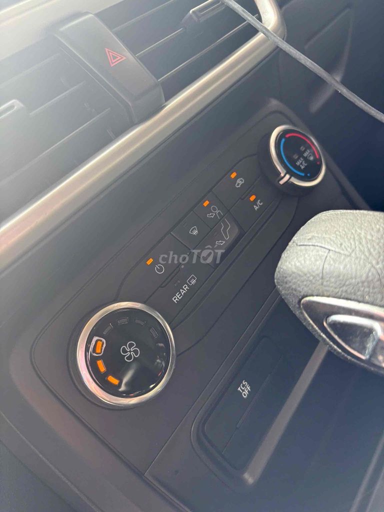 Ford EcoSport 2019 Trend 1.5L AT - 80000 km. Mua bán Ô tô tại Thành phố Thủ Đức Tp Hồ Chí Minh được đăng bởi Nguyễn Hoàng Sơn hình 12