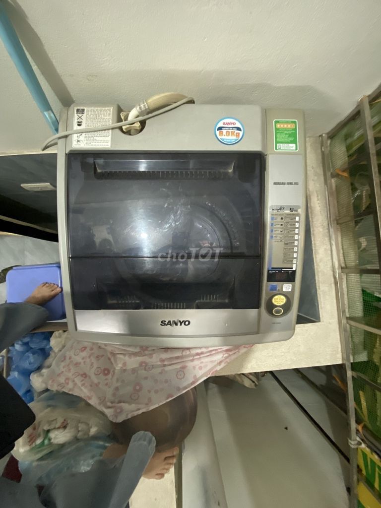 Máy giặt Sanyo 8kg cửa trên. Mua bán Máy giặt tại Huyện Thanh Trì Hà Nội được đăng bởi chị Tân hình 1