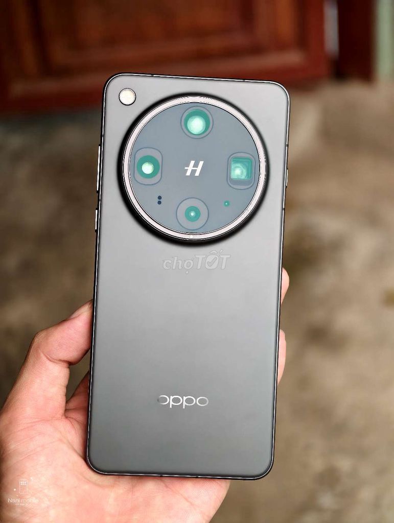 Oppo Find X8 Ultra 16/512GB fulbox đủ phụ kiện. Mua bán Điện thoại tại Thành phố Thủ Đức Tp Hồ Chí Minh được đăng bởi NANI MOBILE hình 1