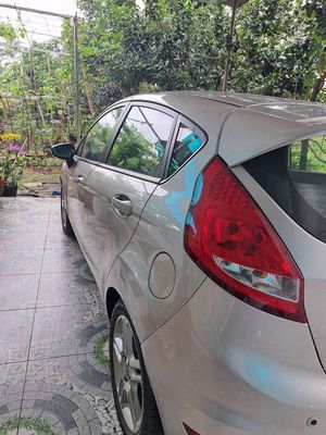 2012 1.6 AT Hatchback - 104000 km. Mua bán Ô tô tại Huyện Thống Nhất Đồng Nai được đăng bởi trung hình 1