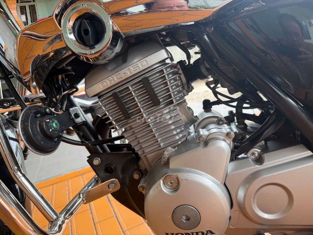 Honda Shadow Đen 8212 km. Mua bán Xe máy tại Quận 3 Tp Hồ Chí Minh được đăng bởi Khang hình 3