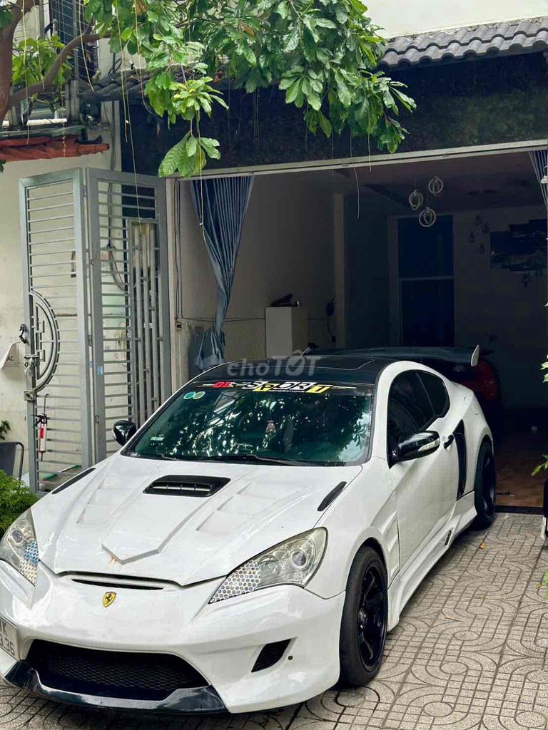 Hyundai Genesis 2010 Coupe 2.0 AT - chính chủ. Mua bán Ô tô tại Quận Tân Phú Tp Hồ Chí Minh được đăng bởi thành lương hình 2