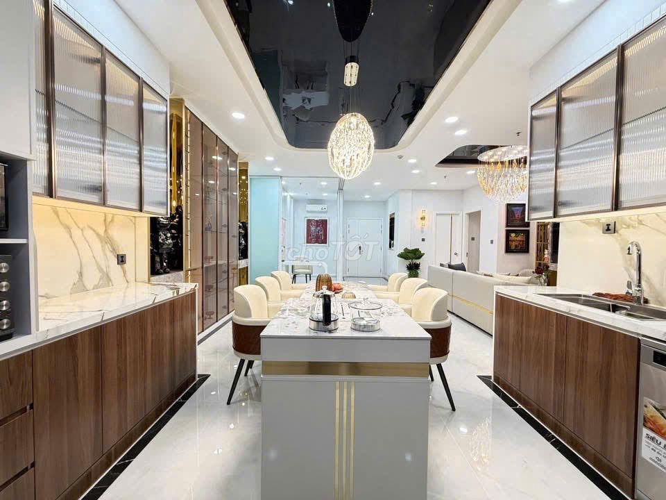 Vinhomes Golden River Bason 2-комнатная квартира в аренду 79м2
