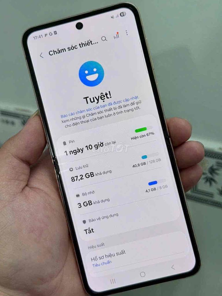 Samsung Galaxy Z Flip4 128GB Vàng hồng. Mua bán Điện thoại tại Thành phố Biên Hòa Đồng Nai được đăng bởi Hưng Nguyễn Văn hình 1