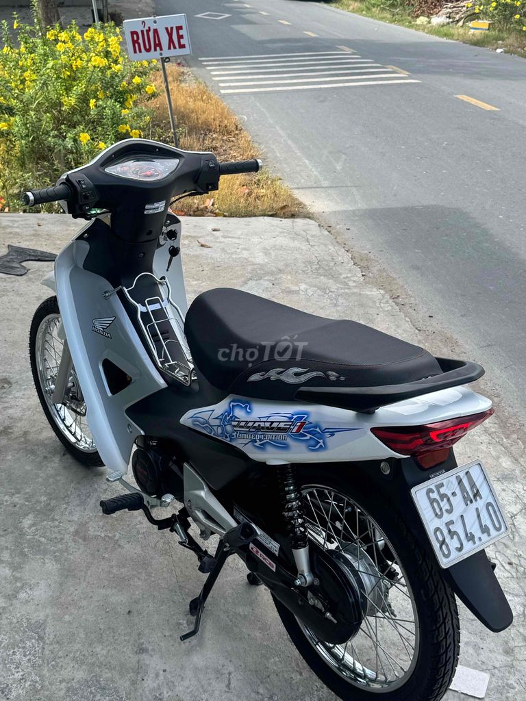 WAVE 50cc Trắng Đi 700km. Mua bán Xe máy tại Huyện Thới Lai Cần Thơ được đăng bởi XE MÁY QUAN QUÂN hình 4