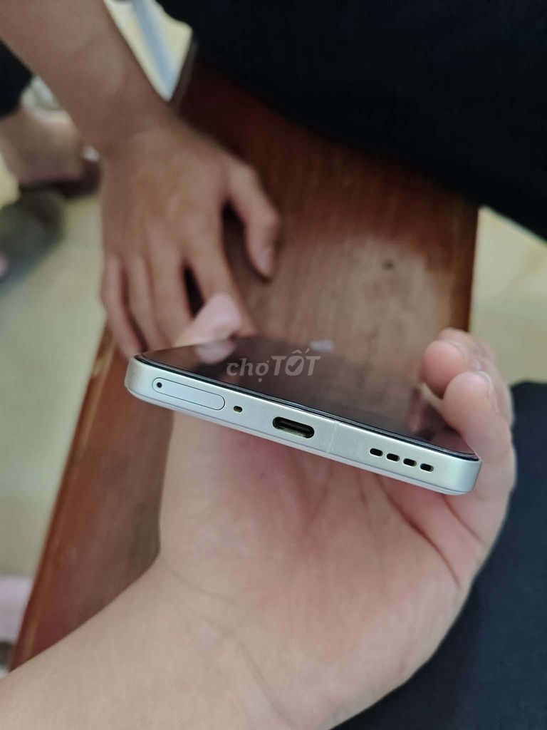 Realme GT6 256GB Trắng. Mua bán Điện thoại tại Huyện Thanh Miện Hải Dương được đăng bởi Thành Phan Đình hình 1