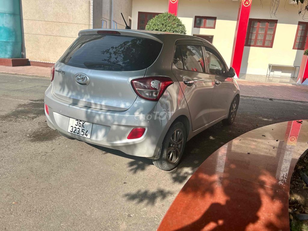 Hyundai i10 2014 1.0 MT - Bản đủ. Mua bán Ô tô tại Huyện Nông Cống Thanh Hóa được đăng bởi ThemMusic hình 2