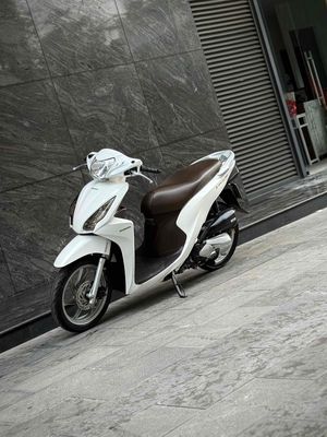 Honda Vision 2018 Trắng Zin đẹp lắm 29C1