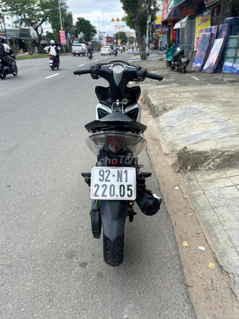 Yamaha Exciter 135CC, đời 2014,bs 92. Mua bán Xe máy tại Quận Liên Chiểu Đà Nẵng được đăng bởi quang chuyên hình 6