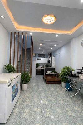 Rent · 3 bd · 40 м² · Quận Thanh Khê, ул. Đường Phạm Nhữ Tăng