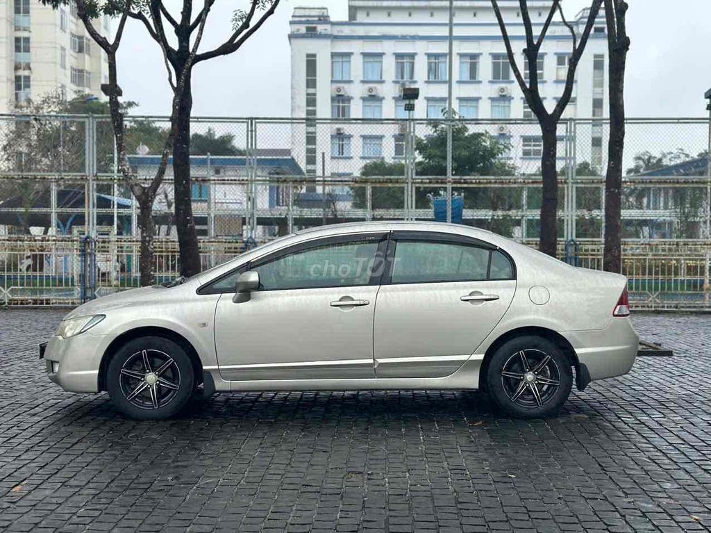 Cằn bán Civic MT 2008 màu vàng nhạt