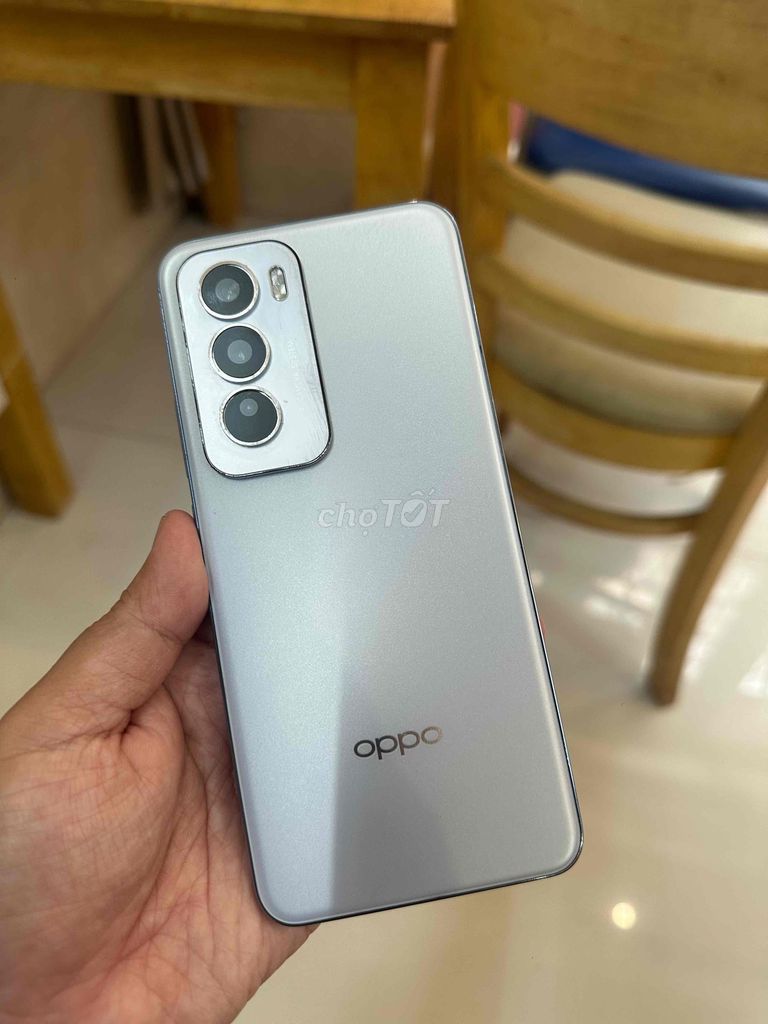 Oppo Reno 12 12GB/256GB zin all 98% giá siêu tốt. Mua bán Điện thoại tại Quận Bình Tân Tp Hồ Chí Minh được đăng bởi Shop phố smartphone 2 hình 1