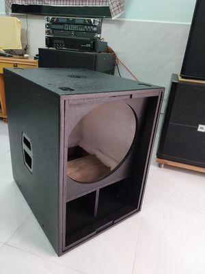 Vỏ loa sub hơi bass 50 vỏ ván ép mới. Mua bán Tivi, Âm thanh tại Huyện Hóc Môn Tp Hồ Chí Minh được đăng bởi Âm thanh Hóc Môn