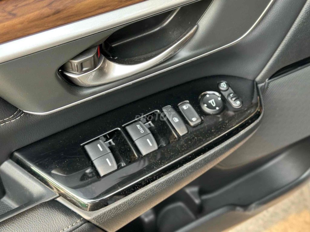 CRV 2021 bản L Sensing lướt 4 vạn siêu đẹp. Mua bán Ô tô tại Thành phố Dĩ An Bình Dương được đăng bởi Dương hình 16