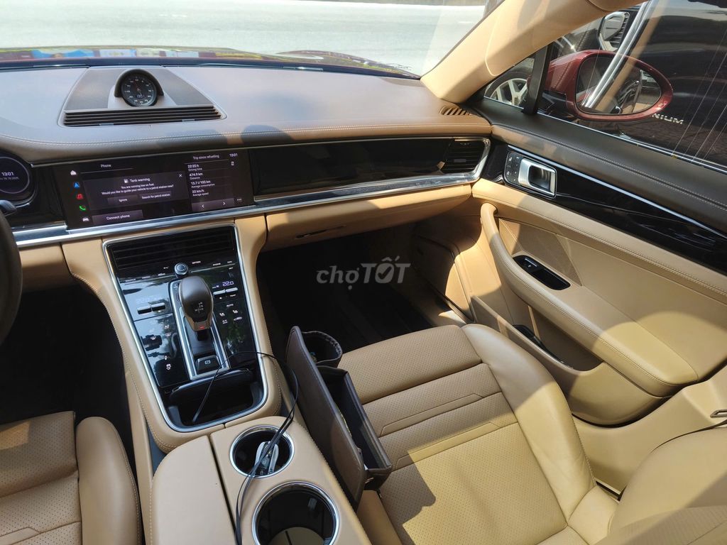 Porsche Panamera4 đỏ mận 2021. Mua bán Ô tô tại Quận Long Biên Hà Nội được đăng bởi Long Biên Cars hình 11