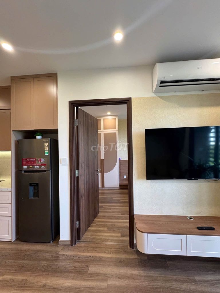Угловая квартира в корпусе Zurich, Vinhomes Ocean Park