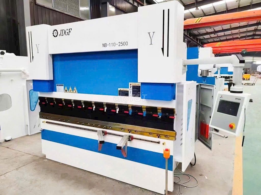 Máy chấn JDGF NB-110T2500 2.5m 110 tấn. Mua bán Đồ chuyên dụng, Giống nuôi trồng tại Thành phố Phúc Yên Vĩnh Phúc được đăng bởi Vũ Thắng hình 1