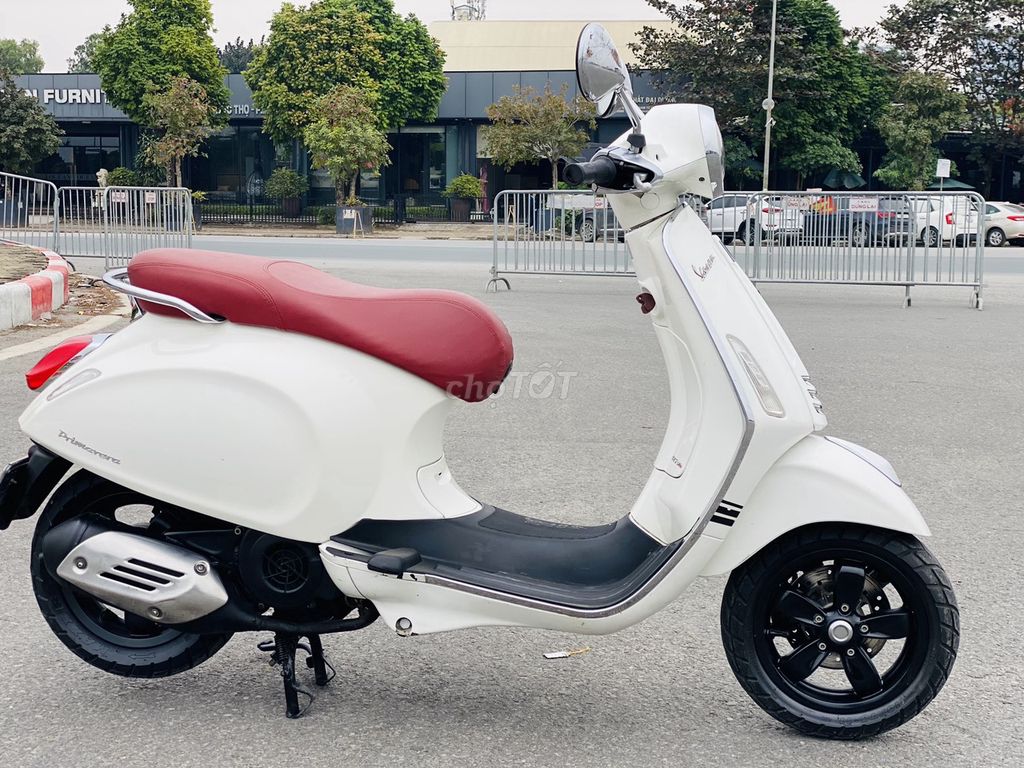 Piaggio Vespa Primavera, 20118 chính chủ a. Mua bán Xe máy tại Quận Nam Từ Liêm Hà Nội được đăng bởi HẢI ĐĂNG hình 2