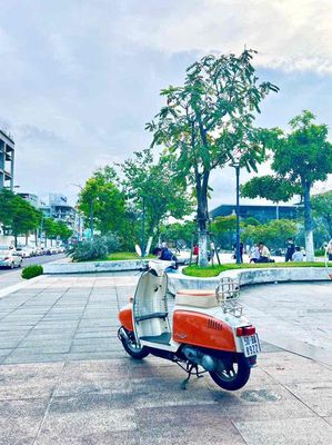 chính chủ cần bán xe honda hulio. Mua bán Xe máy tại Quận Hải Châu Đà Nẵng được đăng bởi HungTran