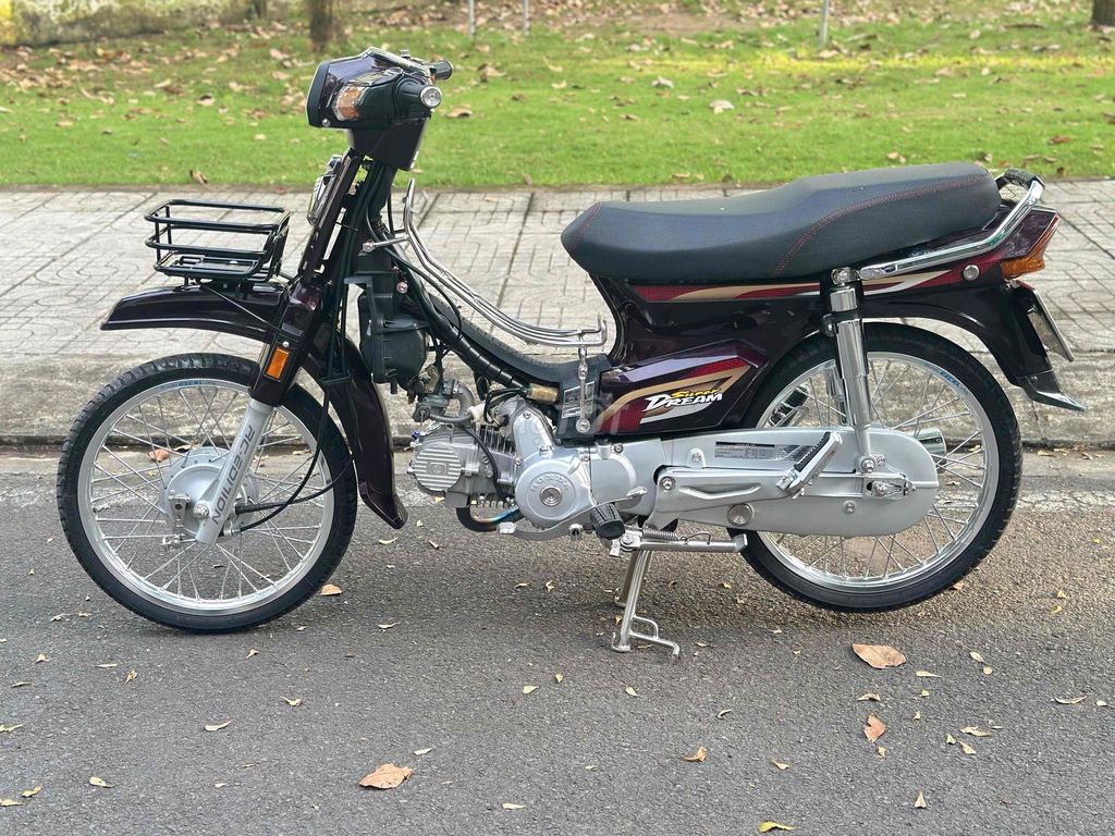 Super dream 9 chủ dọn full mới ( bao rút hs ). Mua bán Xe máy tại Thành phố Biên Hòa Đồng Nai được đăng bởi Nguyễn Nguyễn hình 4